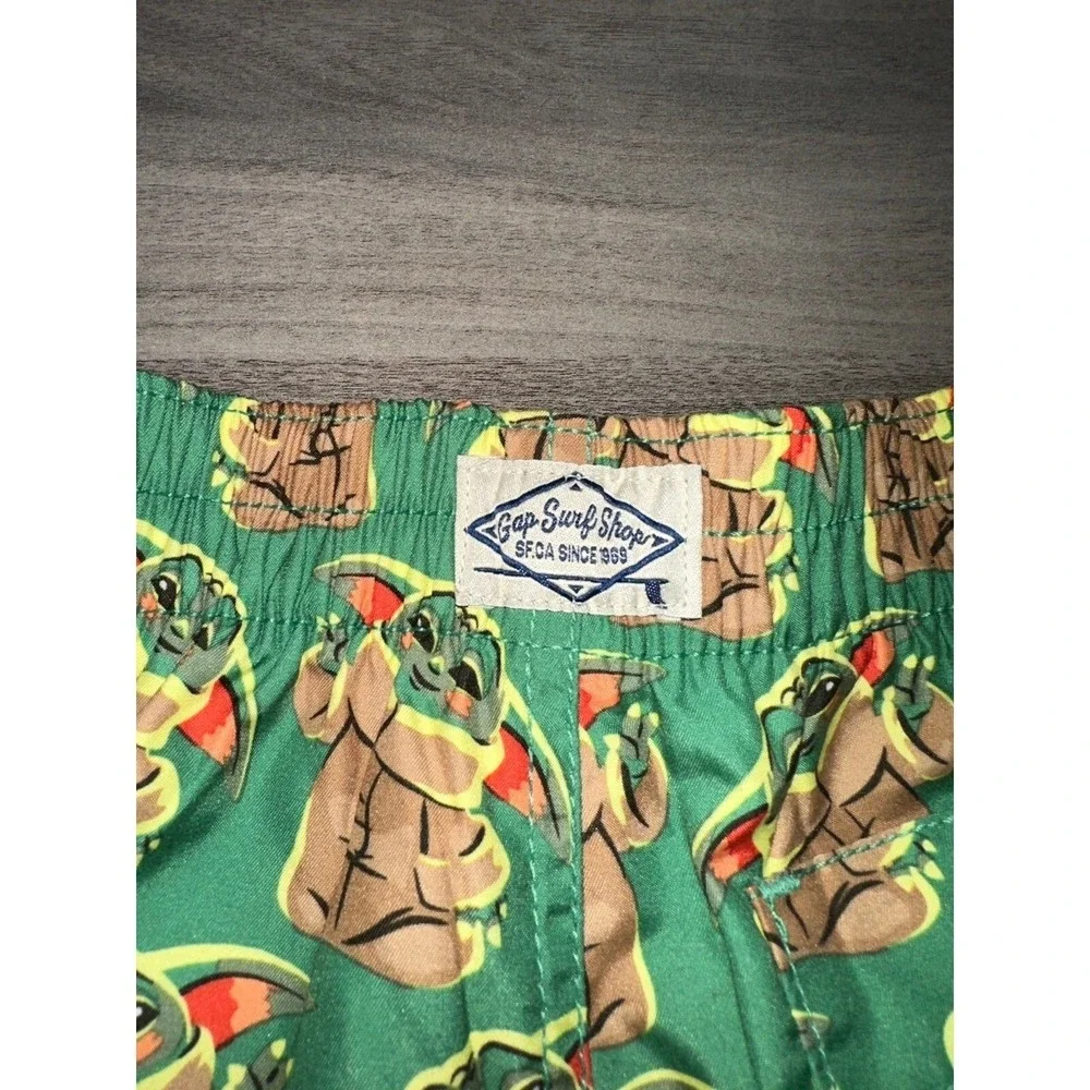 Y2 Gap Star Wars Grogu Swim Trunks Size 3T New No tags‎ Swimsuit Beach Yoda